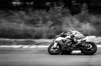 PRODUCT_IMAGES_RANGE-LANDING-PAGES_columna_caracteristicas_motorbike-image2